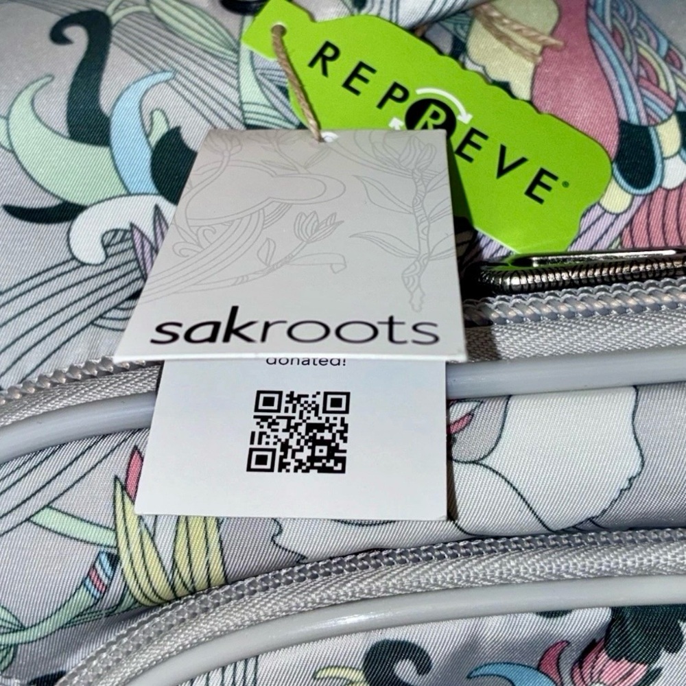 Sakroots Gray Patterned Rolling Carryon - image 2